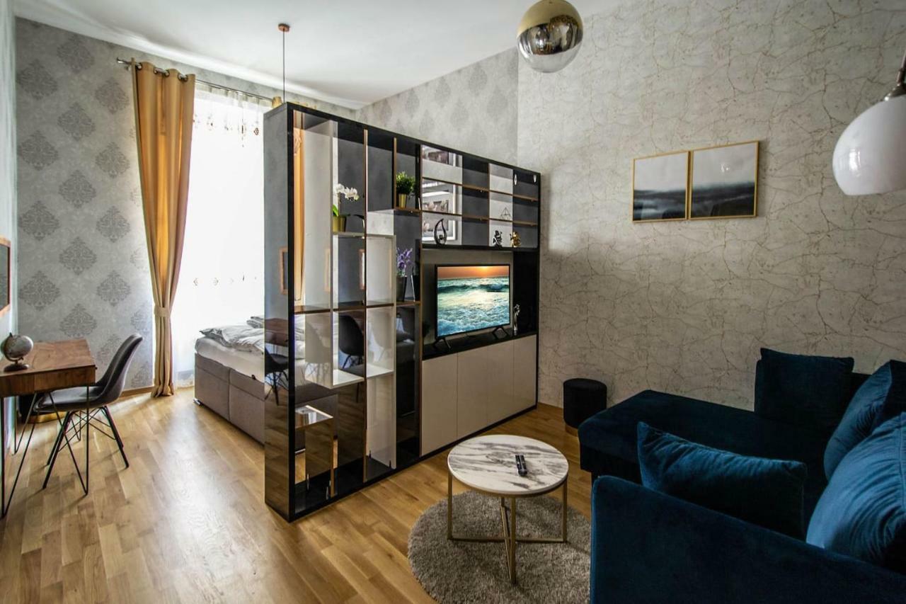 Daire Design 3bdr In Residence, Free Parking