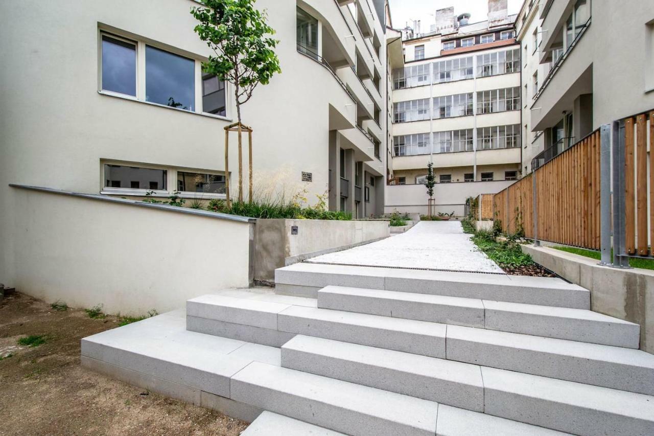 Daire Design 3bdr In Residence, Free Parking *