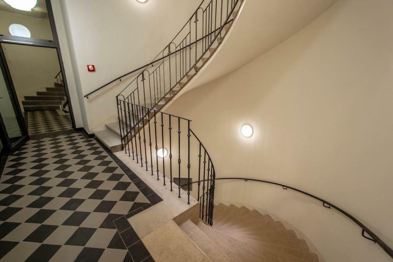 Design 3bdr In Residence, Free Parking Daire *