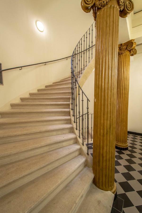 Daire Design 3bdr In Residence, Free Parking